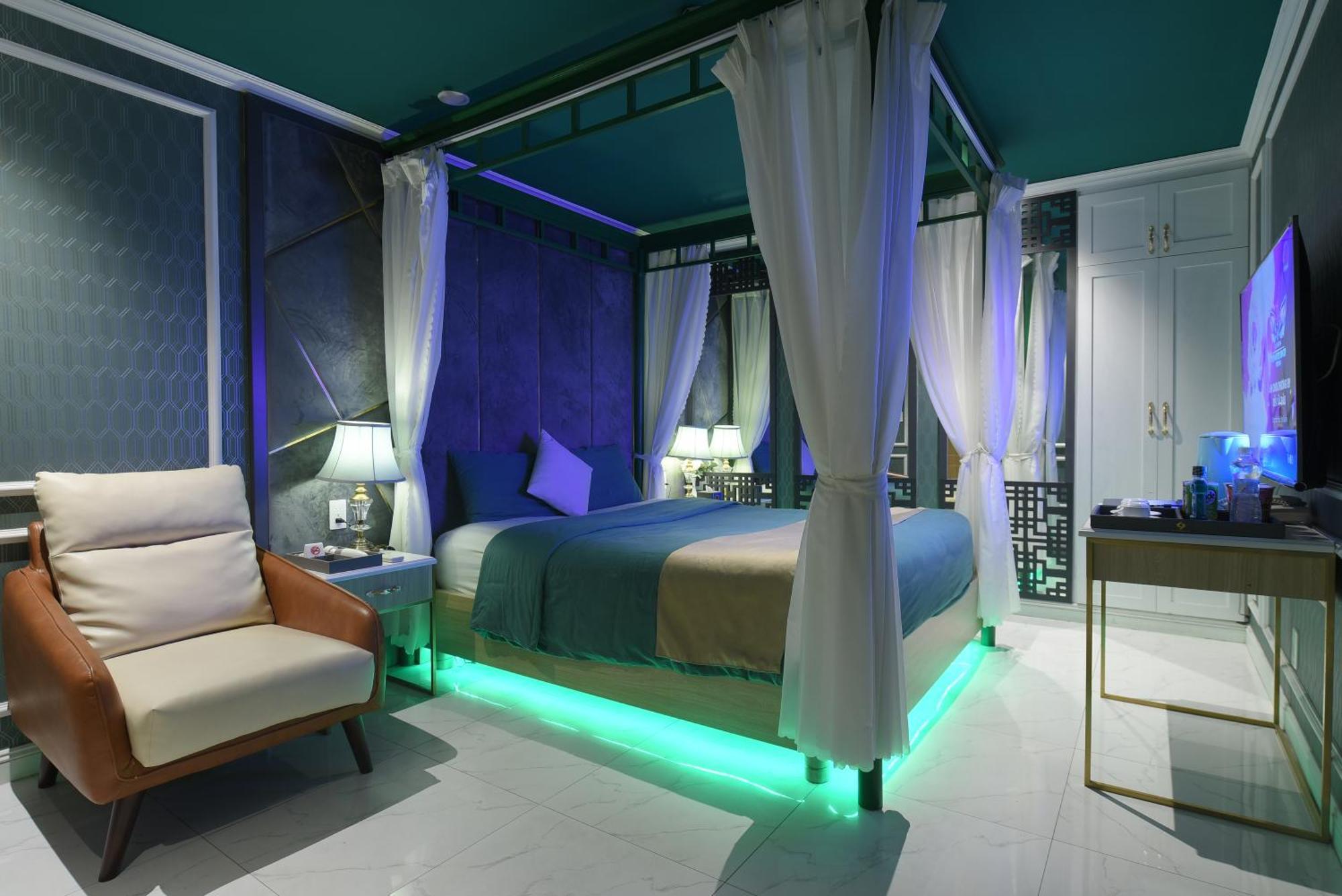 Готель Chiic House 1 - Khach San Tinh Yeu Дананг Екстер'єр фото